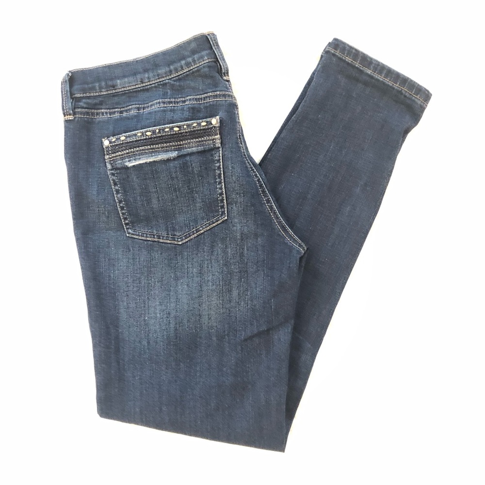 White House Black Market Low Rise Skinny Size 2 Jean